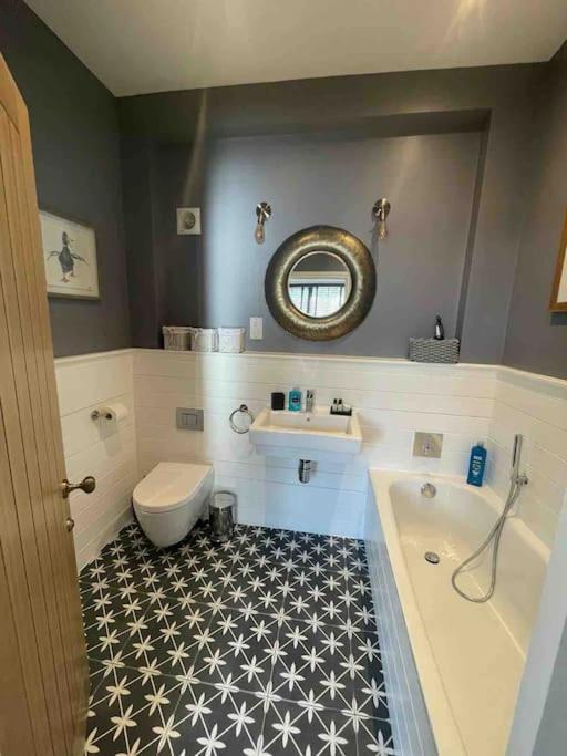 The Carriage House *